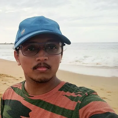 Portrait of Dani Sam